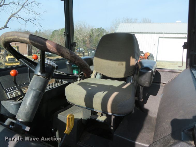 image for item JC9276 1977 John Deere 4630  tractor