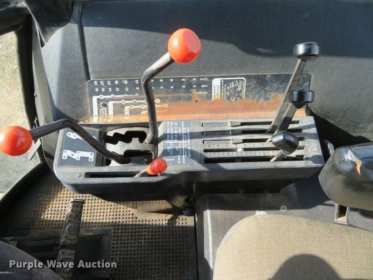 image for item JC9276 1977 John Deere 4630  tractor