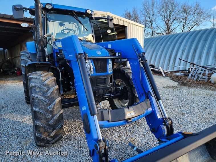 image for item JC9947 2014 New Holland T6.165  MFWD tractor