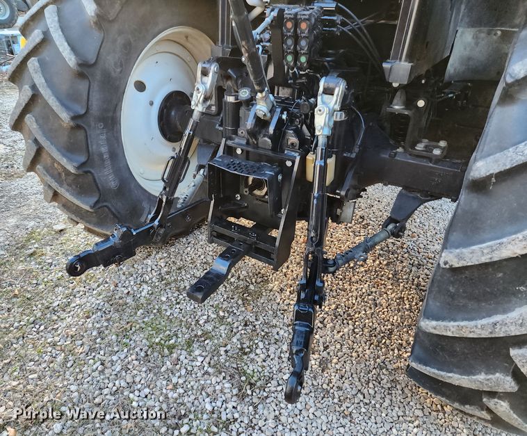 image for item JC9947 2014 New Holland T6.165  MFWD tractor