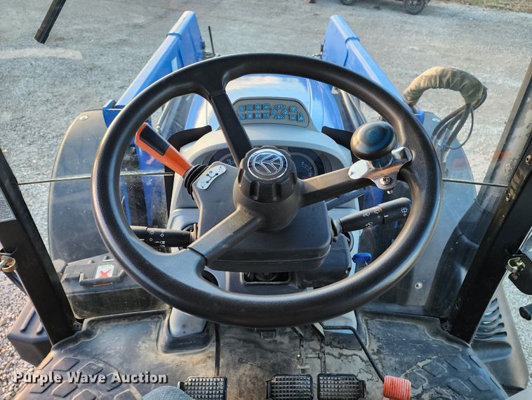 image for item JC9947 2014 New Holland T6.165  MFWD tractor