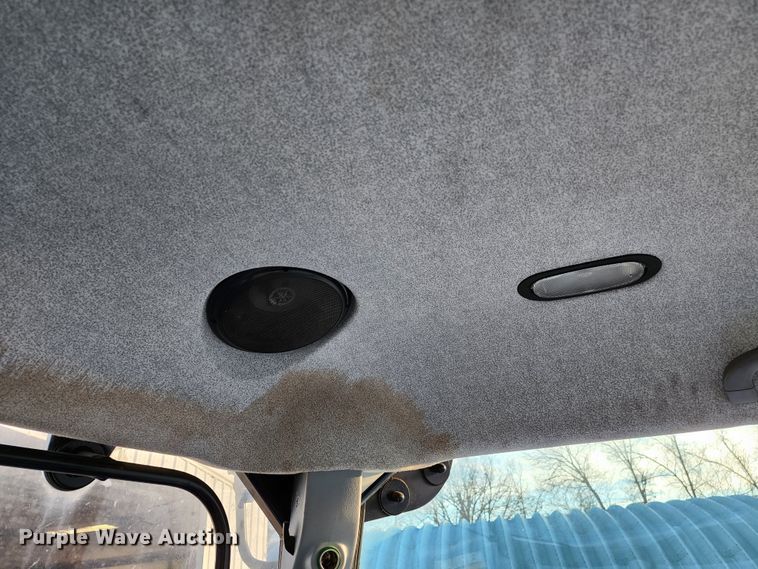 image for item JC9947 2014 New Holland T6.165  MFWD tractor