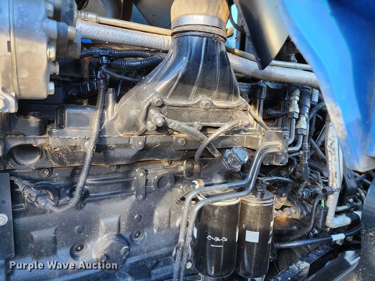 image for item JC9947 2014 New Holland T6.165  MFWD tractor