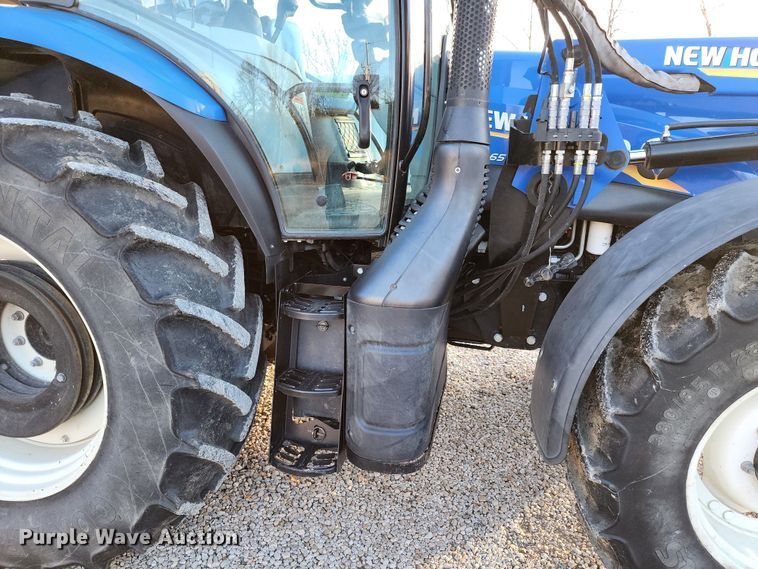 image for item JC9947 2014 New Holland T6.165  MFWD tractor