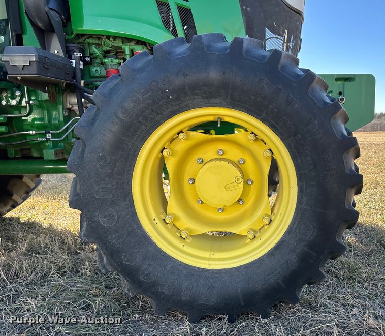 image for item JD9748 2014 John Deere 6115D  MFWD tractor