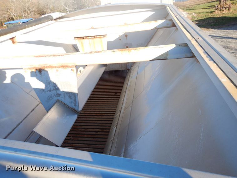 image for item JK9041 2000 AG Chem Terra-Gator 8104  spreader