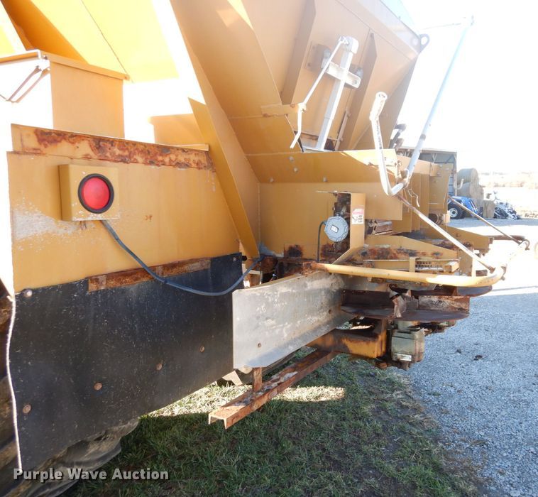 image for item JK9041 2000 AG Chem Terra-Gator 8104  spreader