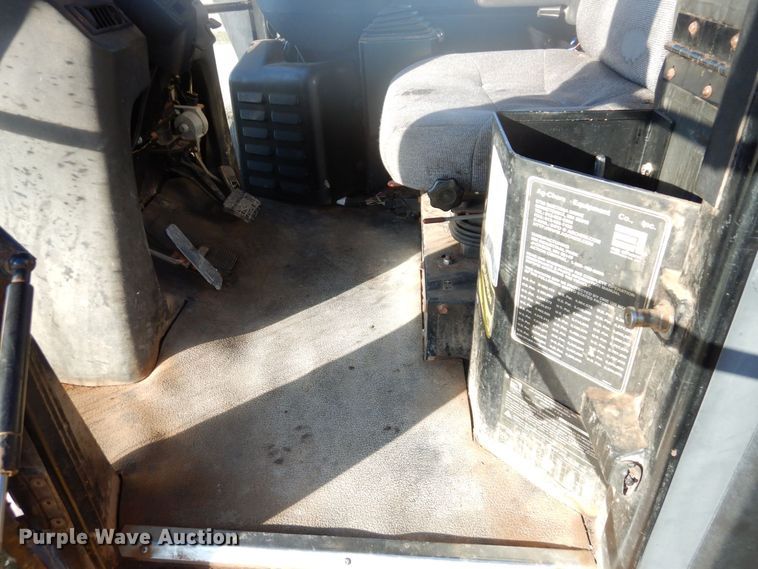 image for item JK9041 2000 AG Chem Terra-Gator 8104  spreader