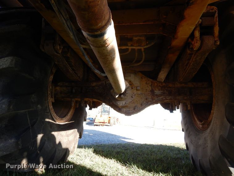 image for item JK9041 2000 AG Chem Terra-Gator 8104  spreader