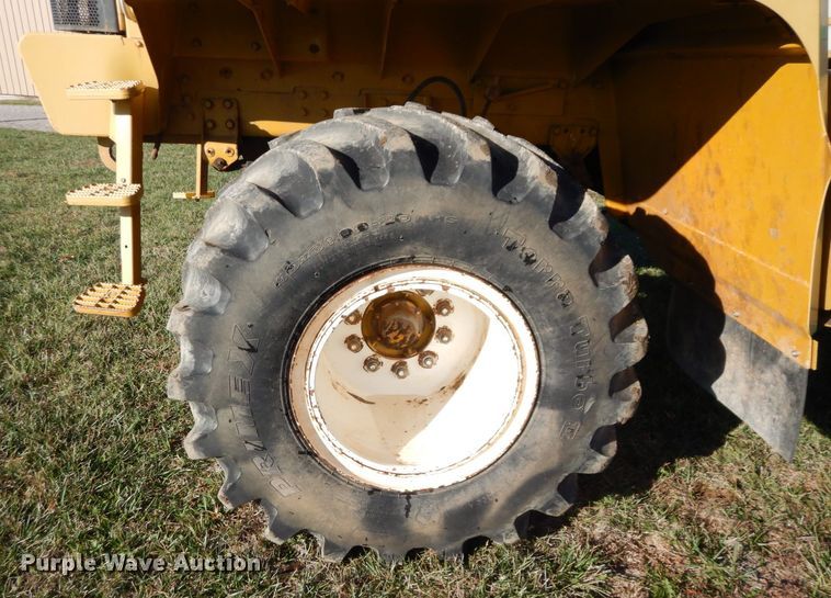 image for item JK9041 2000 AG Chem Terra-Gator 8104  spreader