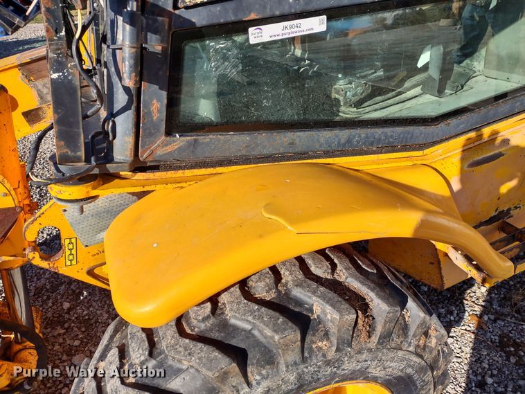 image for item JK9042 1998 JCB 520  telehandler