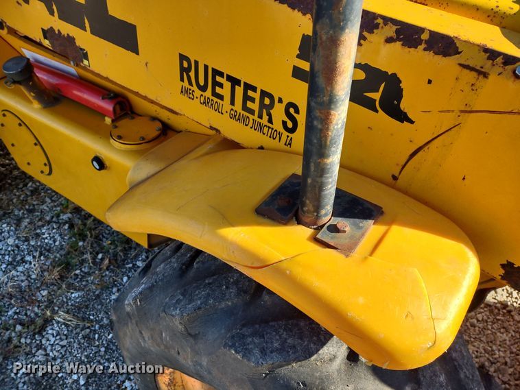 image for item JK9042 1998 JCB 520  telehandler