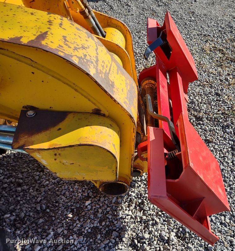 image for item JK9042 1998 JCB 520  telehandler