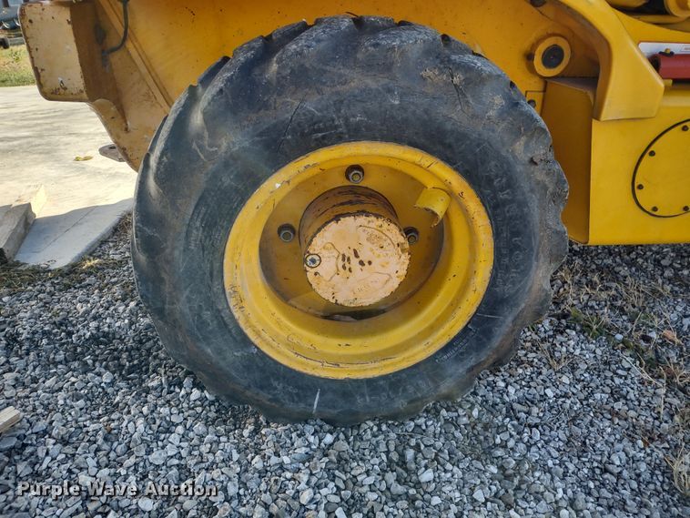 image for item JK9042 1998 JCB 520  telehandler