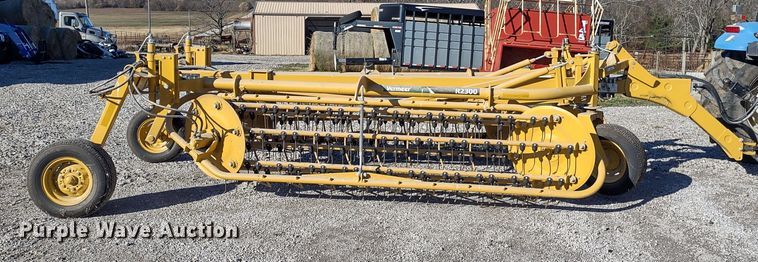 image for item JK9043 Vermeer R2300  hay rake