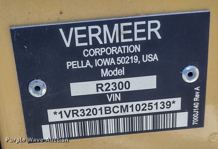 image for item JK9043 Vermeer R2300  hay rake