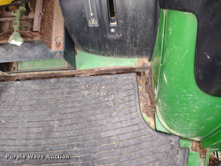 image for item JK9060 2006 John Deere 5325  MFWD tractor