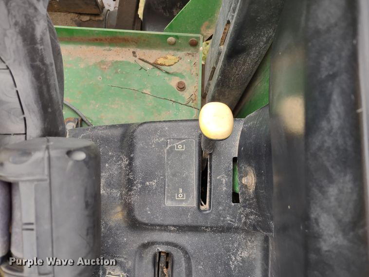 image for item JK9060 2006 John Deere 5325  MFWD tractor