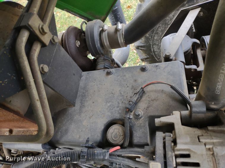 image for item JK9060 2006 John Deere 5325  MFWD tractor