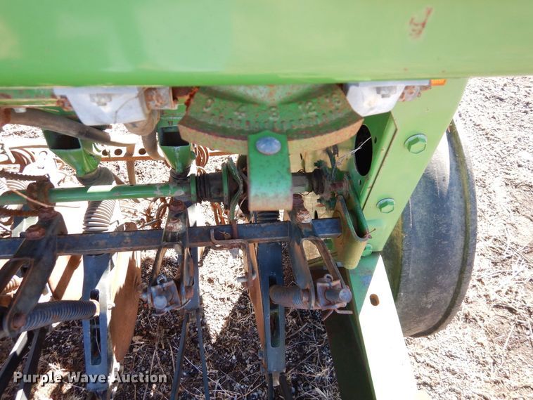 image for item JK9083 John Deere 8200  grain drill