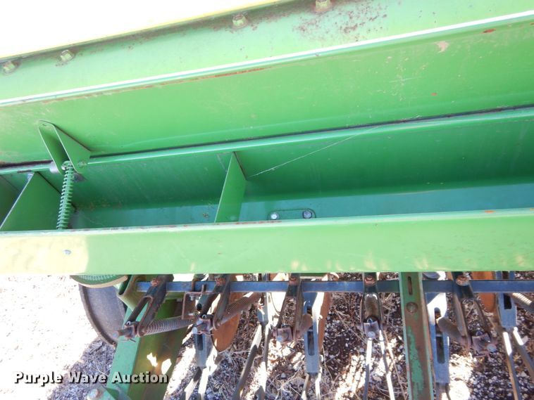 image for item JK9083 John Deere 8200  grain drill