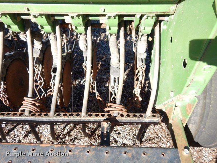 image for item JK9083 John Deere 8200  grain drill