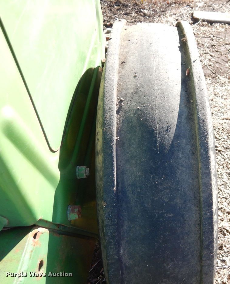 image for item JK9083 John Deere 8200  grain drill