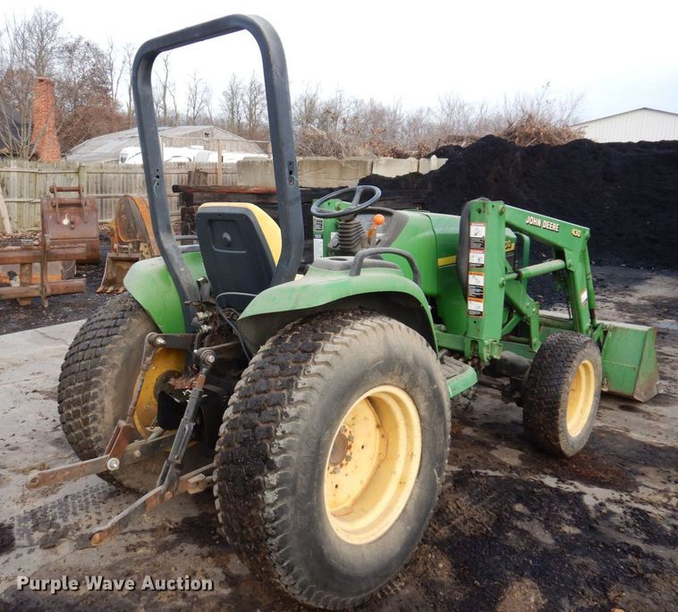 image for item JL9761 2000 John Deere 4400  MFWD tractor