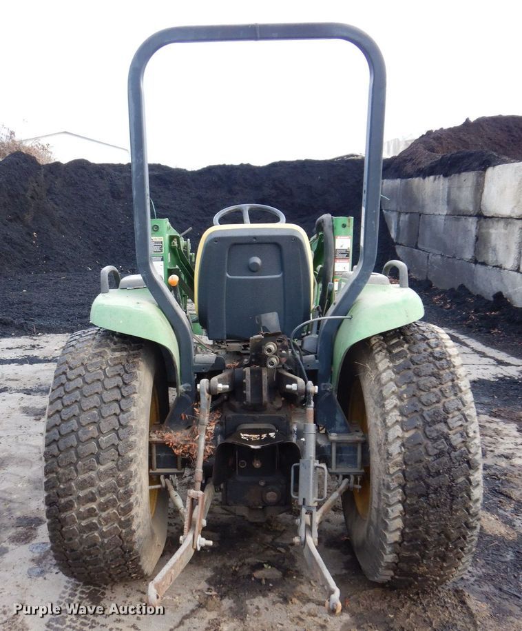 image for item JL9761 2000 John Deere 4400  MFWD tractor