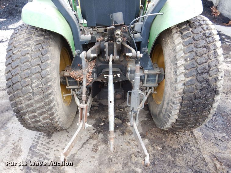 image for item JL9761 2000 John Deere 4400  MFWD tractor