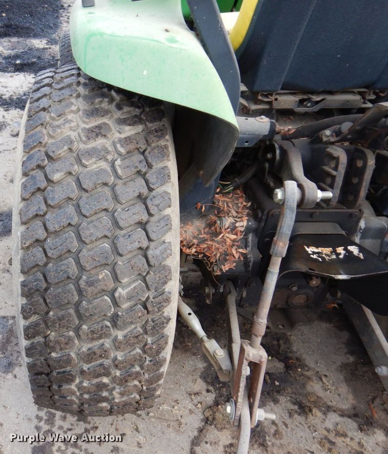 image for item JL9761 2000 John Deere 4400  MFWD tractor