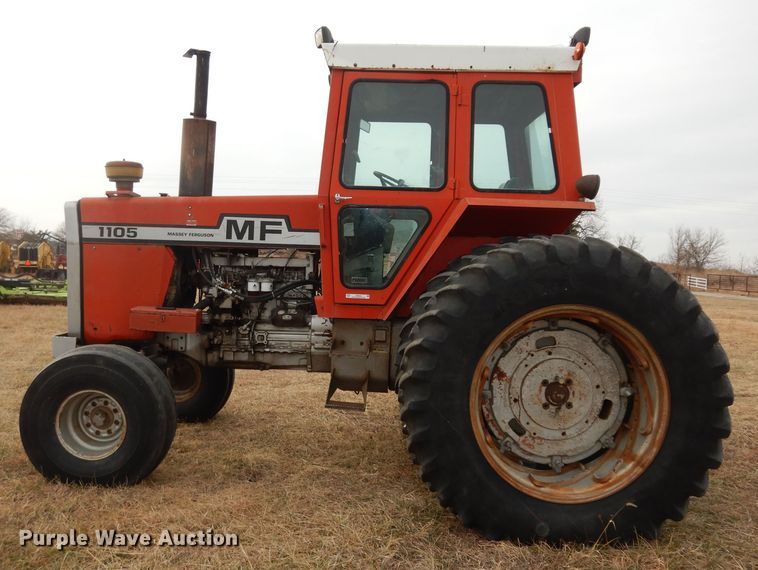image for item JR9052 1977 Massey Ferguson 1105  tractor