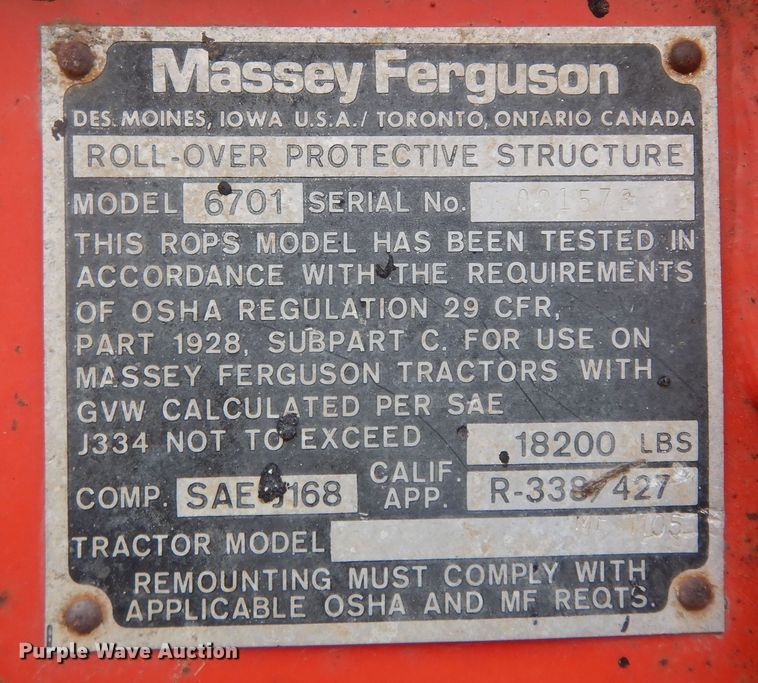 image for item JR9052 1977 Massey Ferguson 1105  tractor