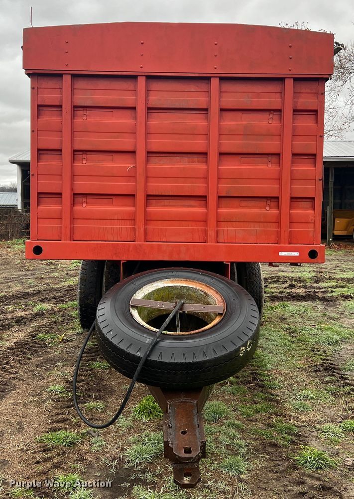 image for item JU9734 Grain trailer