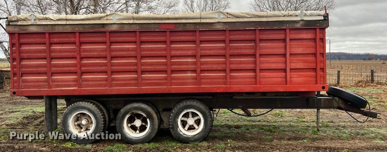 image for item JU9734 Grain trailer