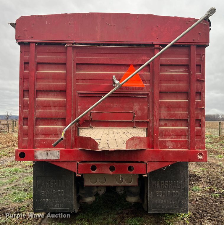 image for item JU9734 Grain trailer