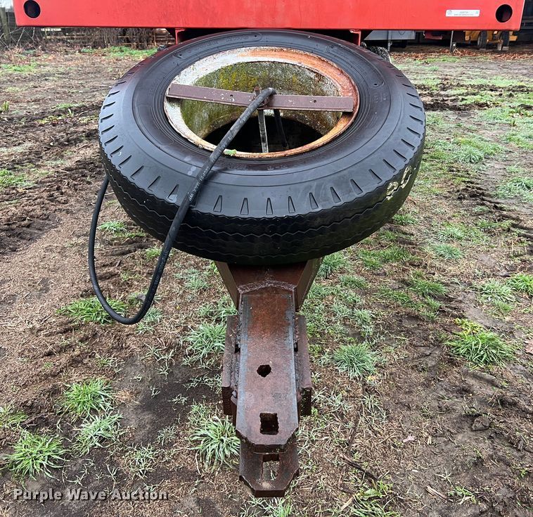 image for item JU9734 Grain trailer