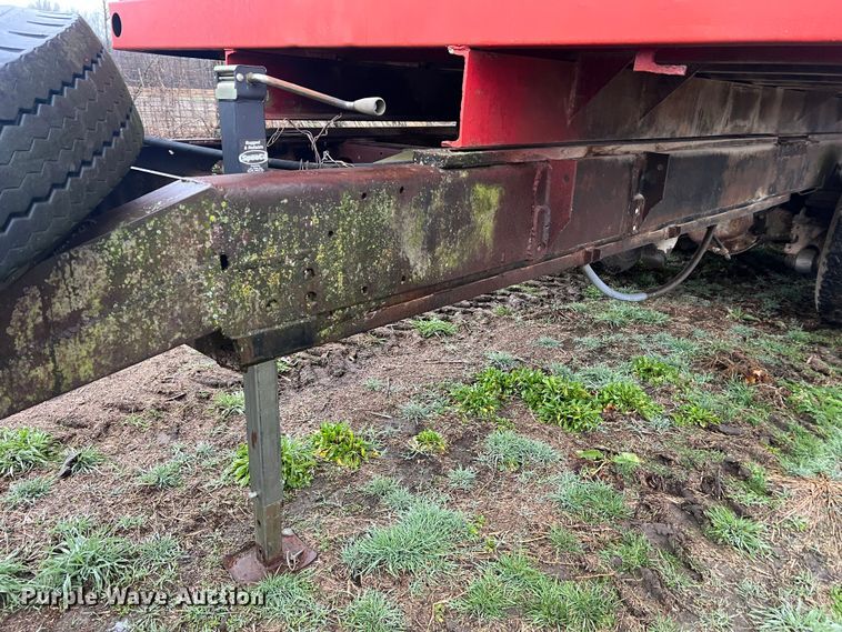 image for item JU9734 Grain trailer