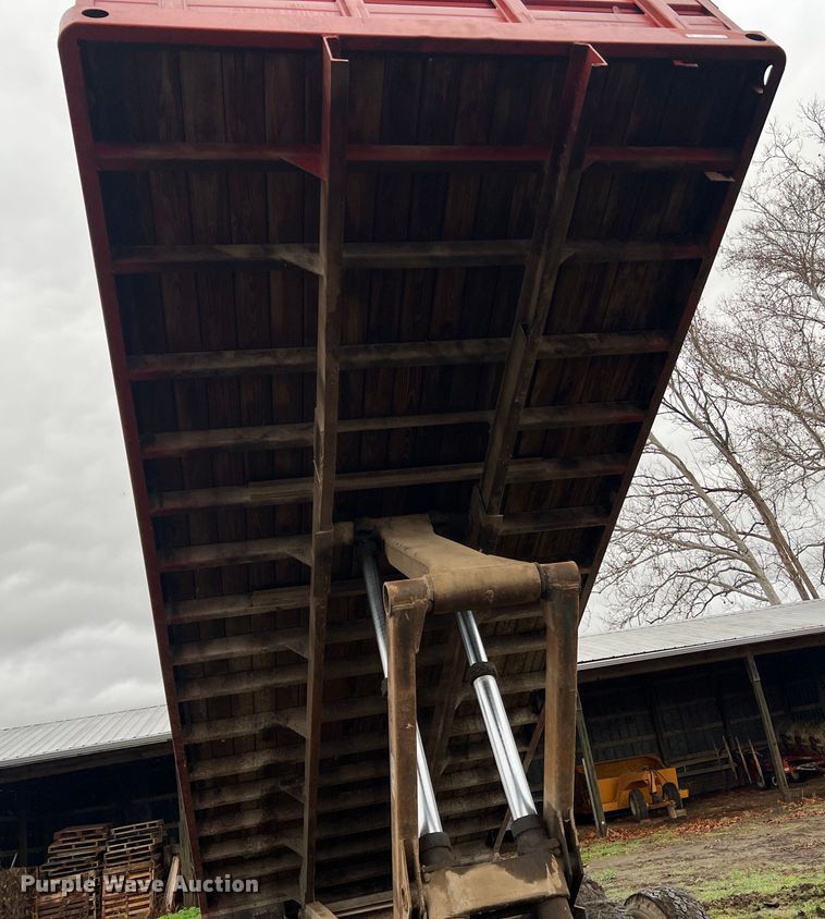 image for item JU9734 Grain trailer