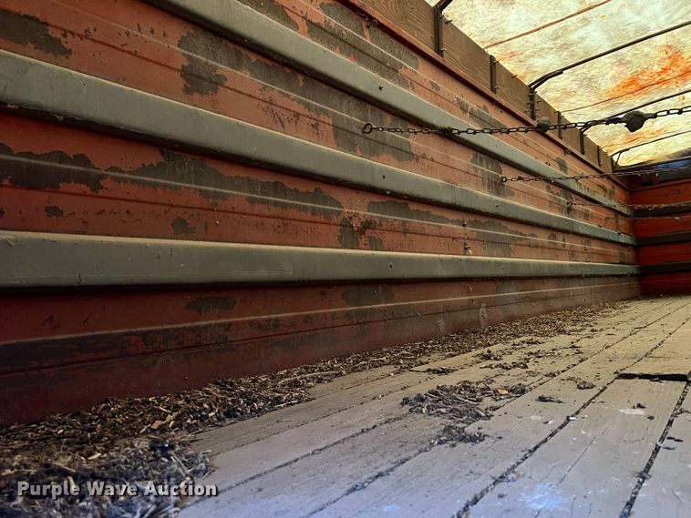 image for item JU9734 Grain trailer