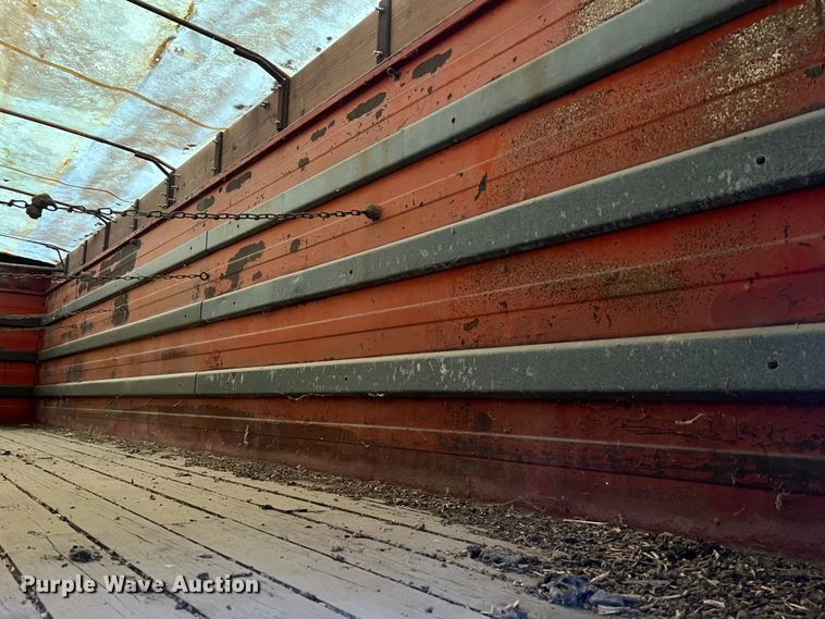 image for item JU9734 Grain trailer