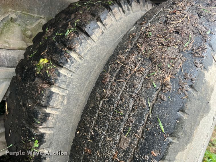 image for item JU9734 Grain trailer