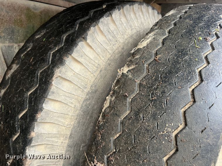 image for item JU9734 Grain trailer