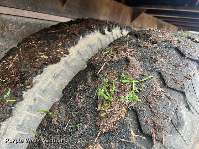 image for item JU9734 Grain trailer