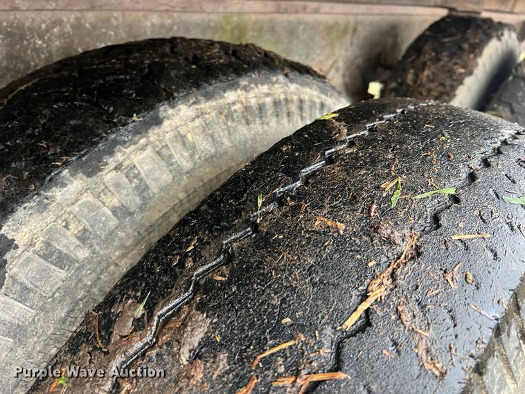 image for item JU9734 Grain trailer