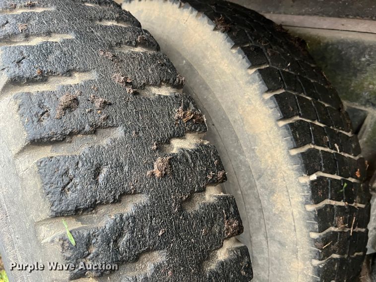 image for item JU9734 Grain trailer