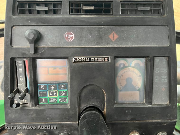 image for item JU9749 1990 John Deere 8760  4WD tractor