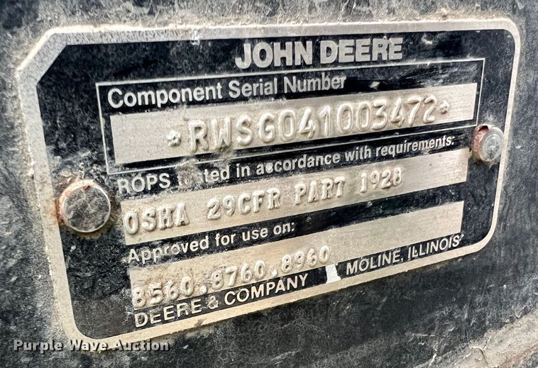 image for item JU9749 1990 John Deere 8760  4WD tractor