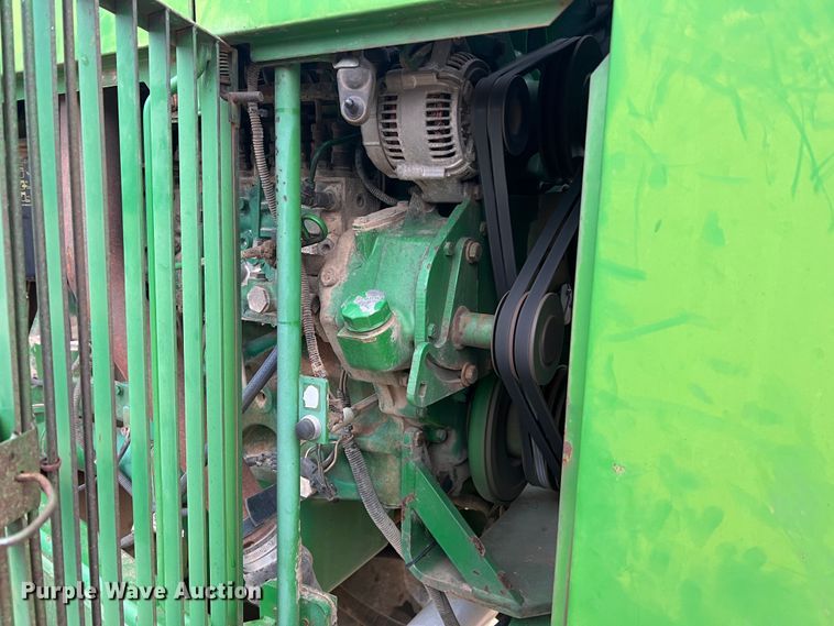 image for item JU9749 1990 John Deere 8760  4WD tractor