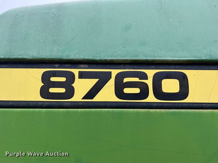image for item JU9749 1990 John Deere 8760  4WD tractor
